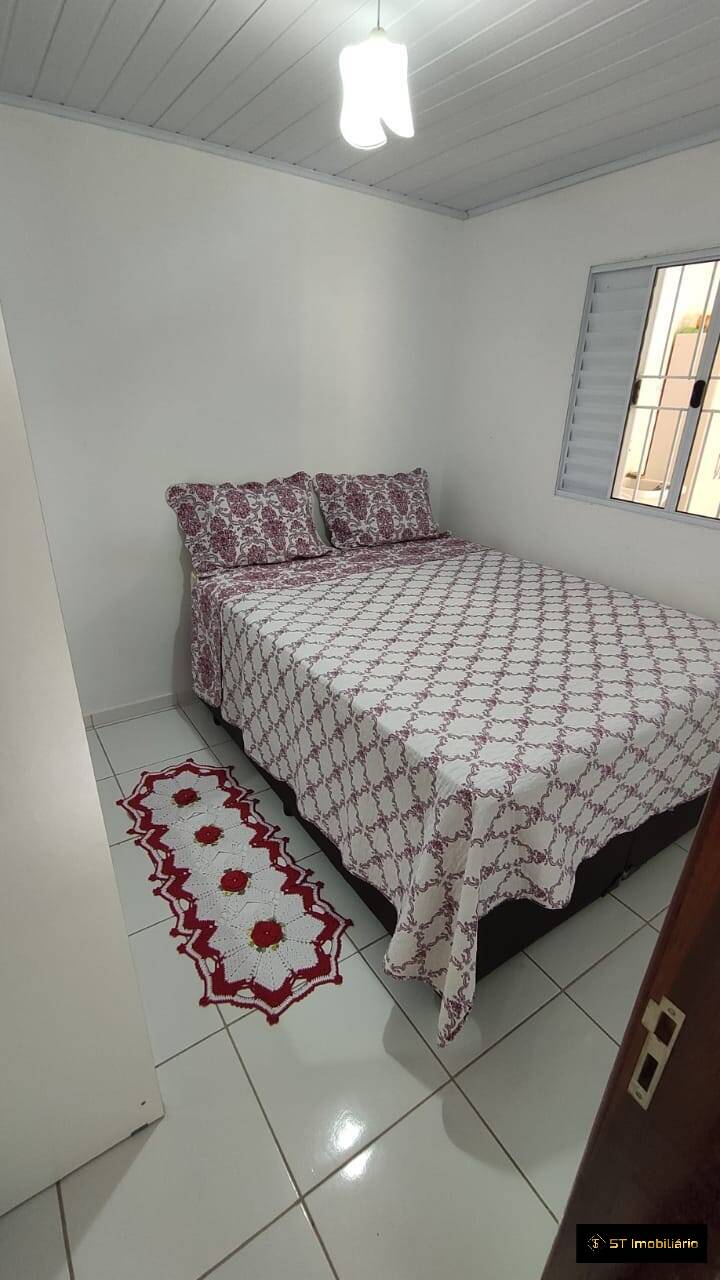 Casa à venda com 2 quartos, 110m² - Foto 15